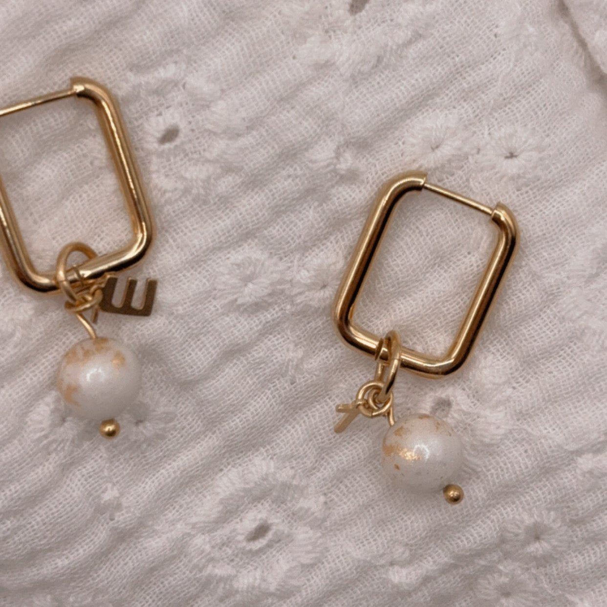 Boucles d’oreilles au lait maternel Bijou au lait maternel boucles d’oreilles , bijou souvenir, maman , allaiter ,deuil périnatal