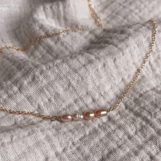 Collier June - Mamma Latte, avec perles d'eau douce, maman