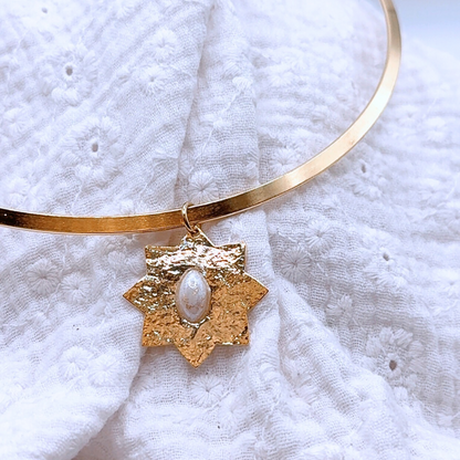 Collier Tiyi