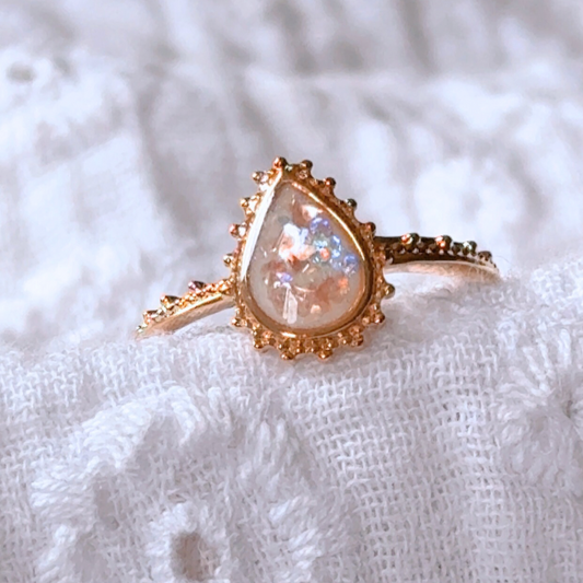 Bague au lait maternel, bague goutte lait maternel personnalisé, bijou d’allaitement, allaiter, deuil de l’allaitement, mamma latte, bijoux au lait maternel en bague