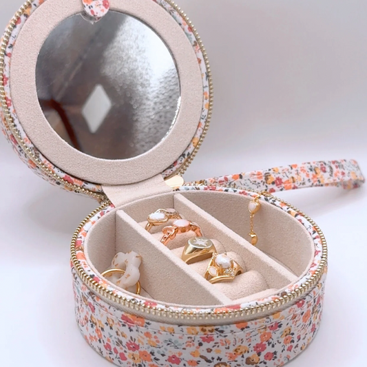 Boîte à bijoux liberty, bijoux au lait maternel, bijou maman