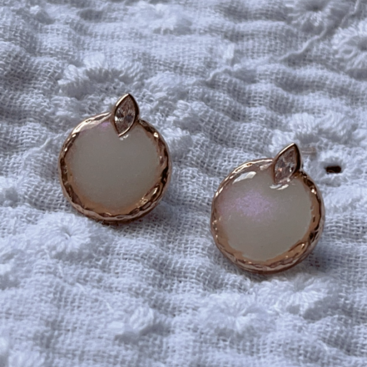 Boucles d’oreilles Agatha grises - Mamma Latte