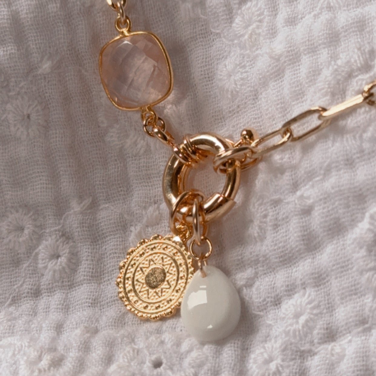 Collier et breloque au lait maternel