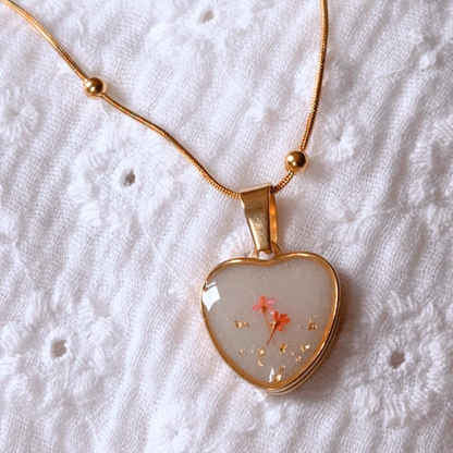 collier au lait maternel DIY coeur