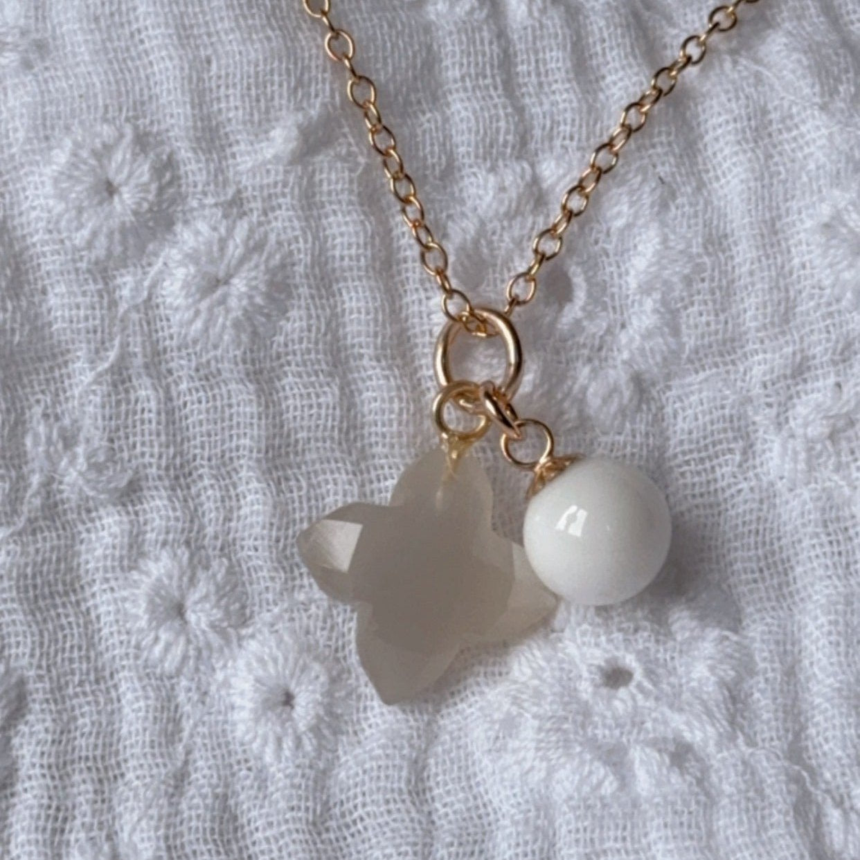 Collier Flore Blanc - Mamma Latte